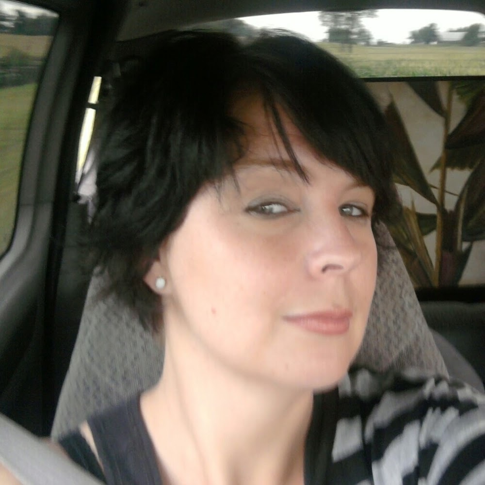Meet your Posher, Nikki